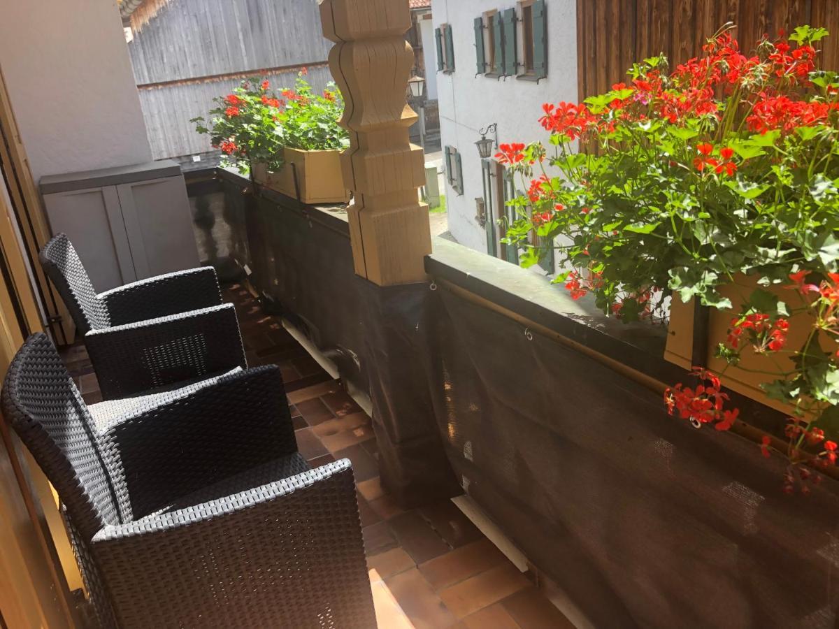 Gästehaus u Ferienwohnungen Veronika incl Frühstücksbuffet Unterammergau Exterior foto